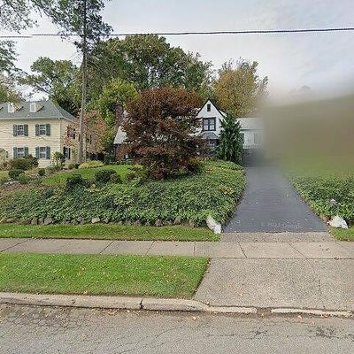 299 Wyoming Ave, Maplewood, NJ 07040