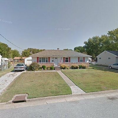 3 Cumberland Dr, Newport News, VA 23608