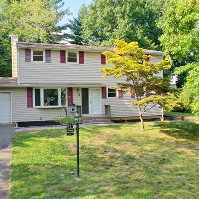 3 Donald Rd, East Brunswick, NJ 08816