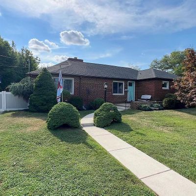 3 Pocahontas Rd, Somerdale, NJ 08083