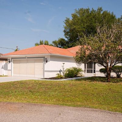 3 Profile Pl, Palm Coast, FL 32164