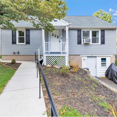 3 Rocky Glen St, Seymour, CT 06483