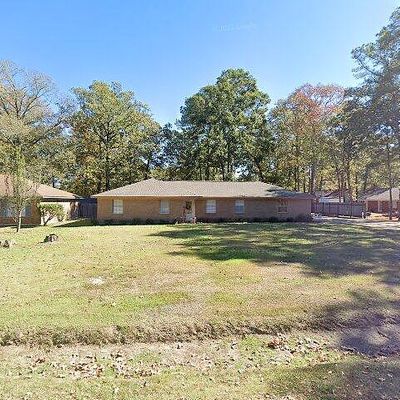 30 Lake Dr, Monroe, LA 71203