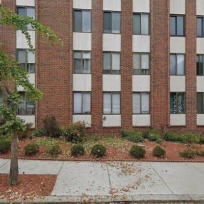 30 Stearns Rd #201, Brookline, MA 02446