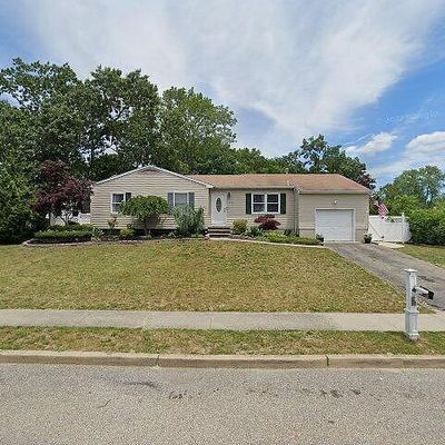 300 Bellanca Rd, Brick, NJ 08723