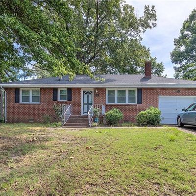 300 Pefley Dr, Norfolk, VA 23502