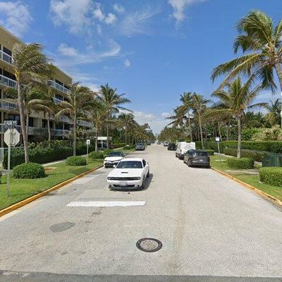 300 S Ocean Blvd #1 B, Palm Beach, FL 33480