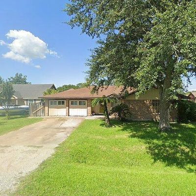 3000 Ash Ave, Groves, TX 77619