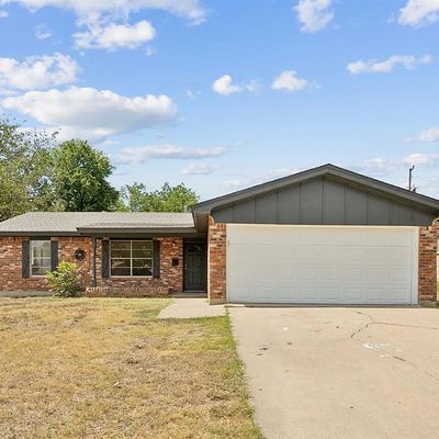 3000 San Marcos Dr, Fort Worth, TX 76116