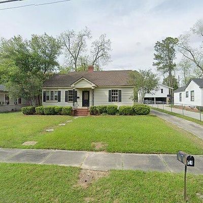 301 Hillcrest Ave, Moultrie, GA 31768