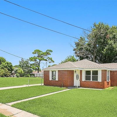 3013 Ivy Pl, Chalmette, LA 70043