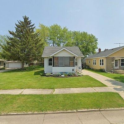 3013 23 Rd Ave, Kenosha, WI 53140