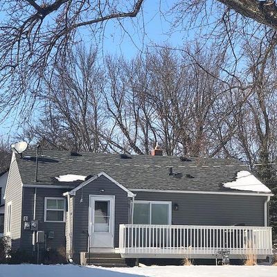 302 E 2 Nd St, Morris, MN 56267