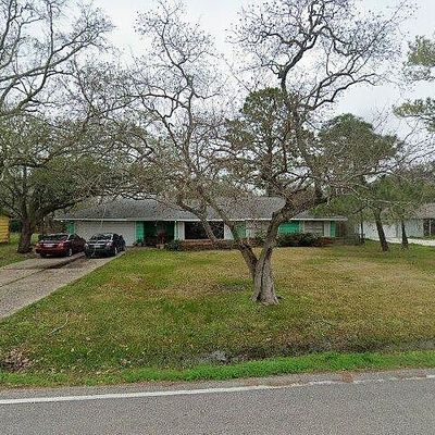 302 Shore Acres Blvd, La Porte, TX 77571