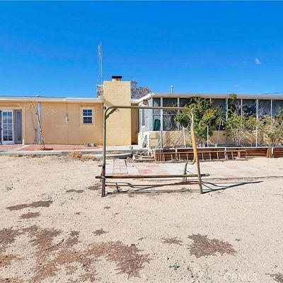 3025 Bluegrass Ave, Twentynine Palms, CA 92277