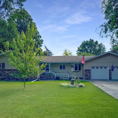 3027 Redwood Ave, Slayton, MN 56172