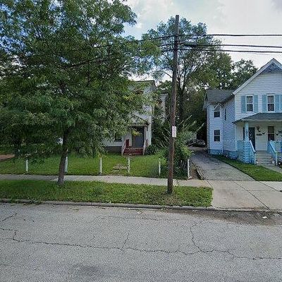 3027 E 65 Th St, Cleveland, OH 44127