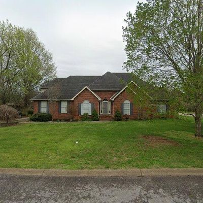 303 Robert E Lee Ln, Smyrna, TN 37167