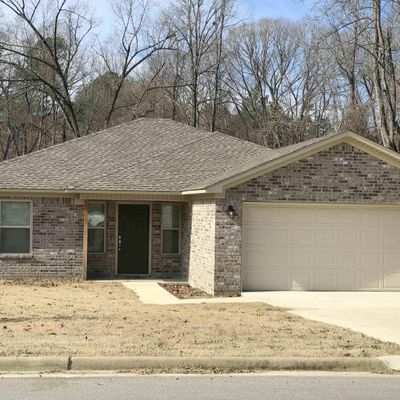 303 S Shady Ln, Benton, AR 72015