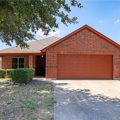 305 Leisure Ln, Waxahachie, TX 75165