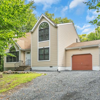 305 Panther Rd, Tobyhanna, PA 18466