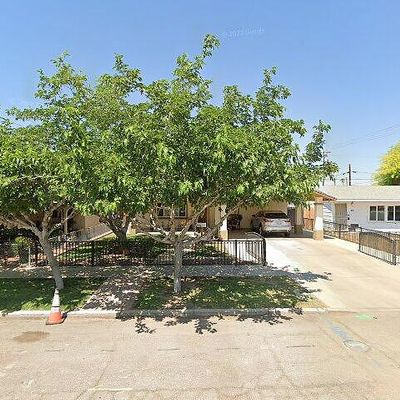 305 S E St, Imperial, CA 92251