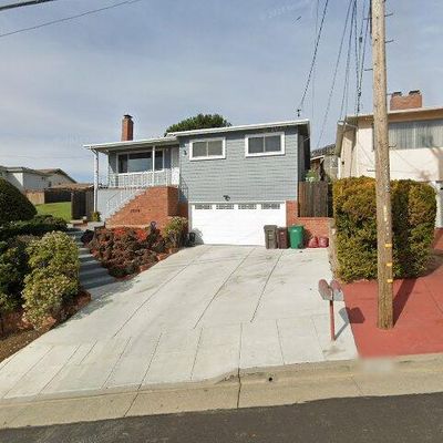 3061 Malcolm Ave, Oakland, CA 94605