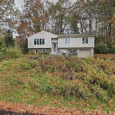 307 Grissom Rd, Manchester, CT 06042