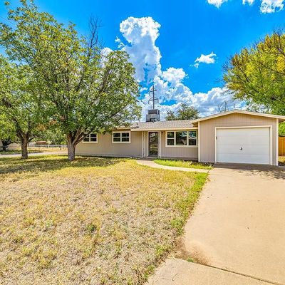 3101 Woodlawn Dr, San Angelo, TX 76901