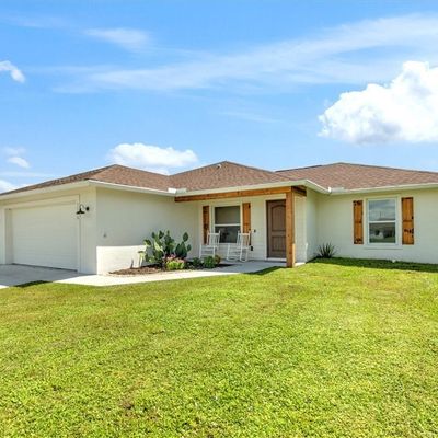 3104 E Iris Ct, Labelle, FL 33935