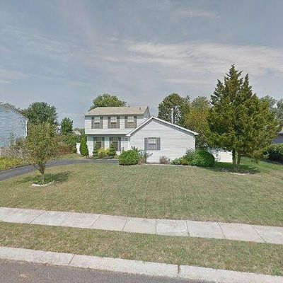 27 Berwick Ln, Sicklerville, NJ 08081