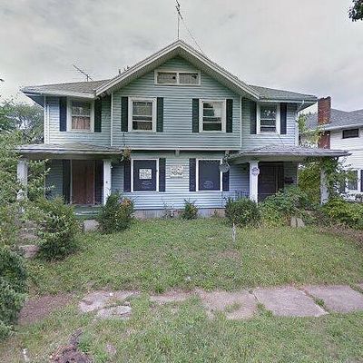 27 Elmwood Ave E, Dayton, OH 45459