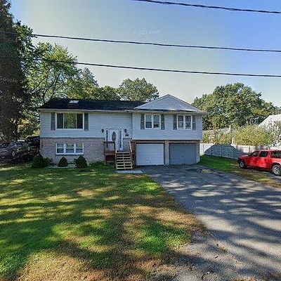 27 Grant St, Agawam, MA 01001