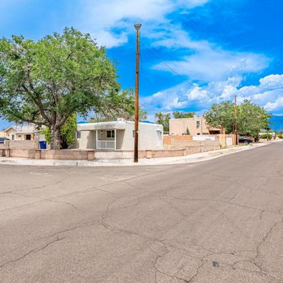 2700 Solano Dr Ne, Albuquerque, NM 87110