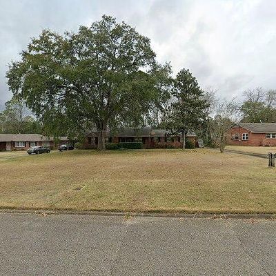 2704 Fairmont Rd, Montgomery, AL 36111