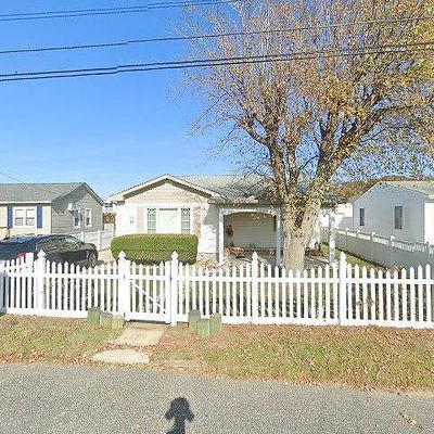 271 Birch Rd, Villas, NJ 08251