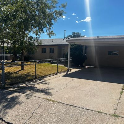 2717 Espanola St Ne, Albuquerque, NM 87110