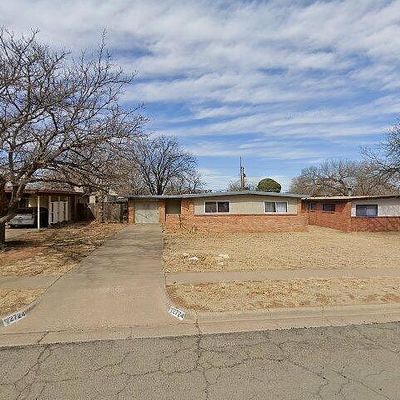 2724 68 Th St, Lubbock, TX 79413