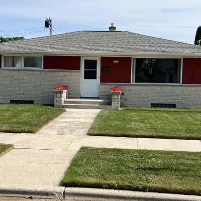 2725 S 12 Th St, Sheboygan, WI 53081