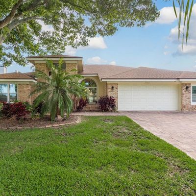 2748 Challenger Dr, Palm Harbor, FL 34683