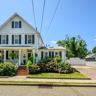 275 Fulton St, Woodbridge, NJ 07095