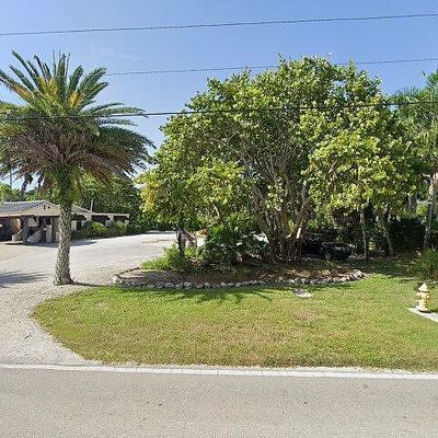 2777 W Gulf Dr, Sanibel, FL 33957