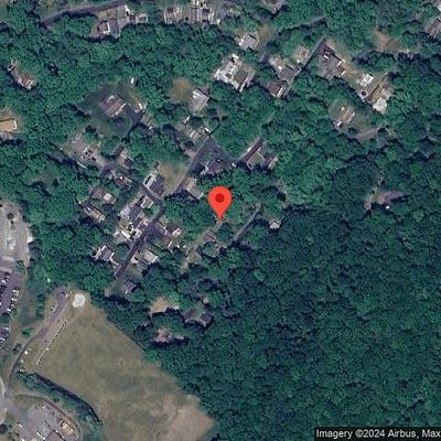 28 Old Woodland Trl, Oak Ridge, NJ 07438