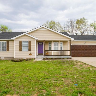 281 Golden Pond Ave, Oak Grove, KY 42262