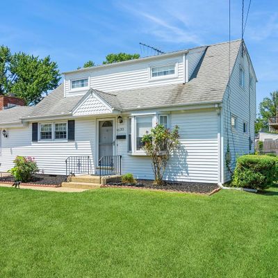 33 Winthrop Pl, Hazlet, NJ 07730