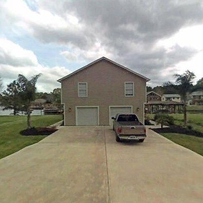 330 Holiday Ln, Coldspring, TX 77331