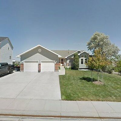 3308 Jonquil Ln, Gillette, WY 82718