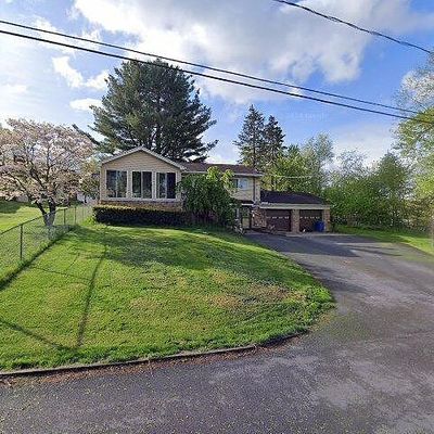 3319 Oak Ave, Moosic, PA 18507