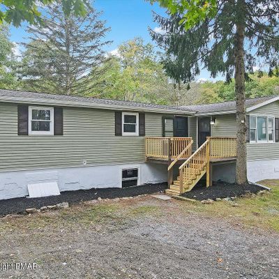 332 Sullivan Trl, Long Pond, PA 18334