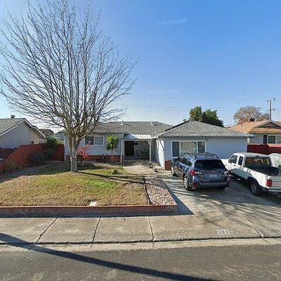 335 Harding Ave, Manteca, CA 95336